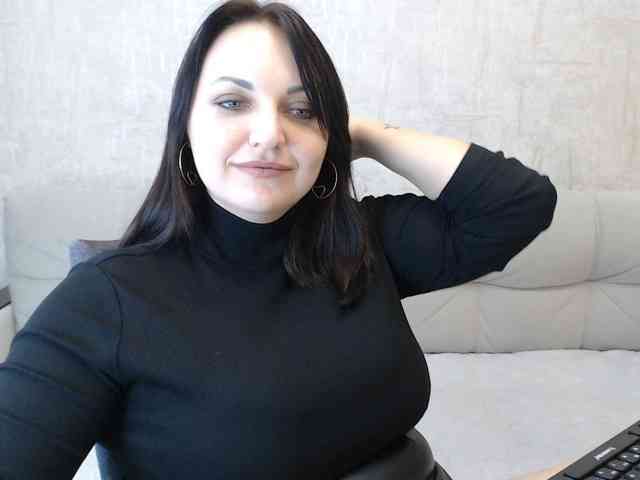 JenniferTheChic webcam