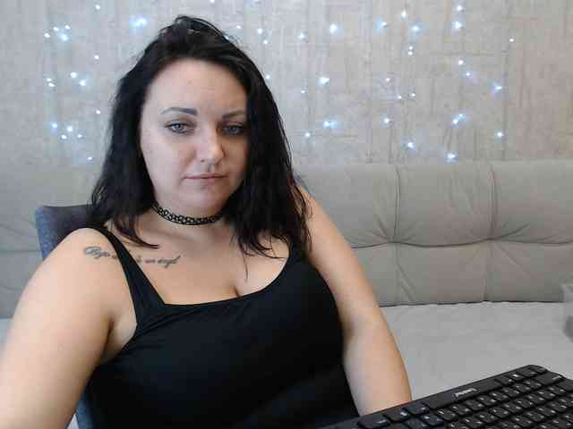 JenniferTheChic webcam