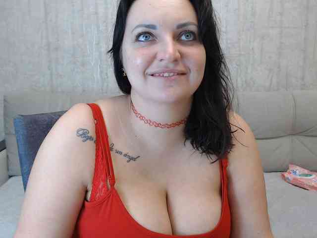 JenniferTheChic webcam