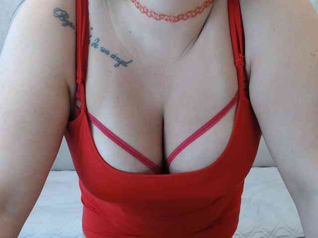 JenniferTheChic webcam