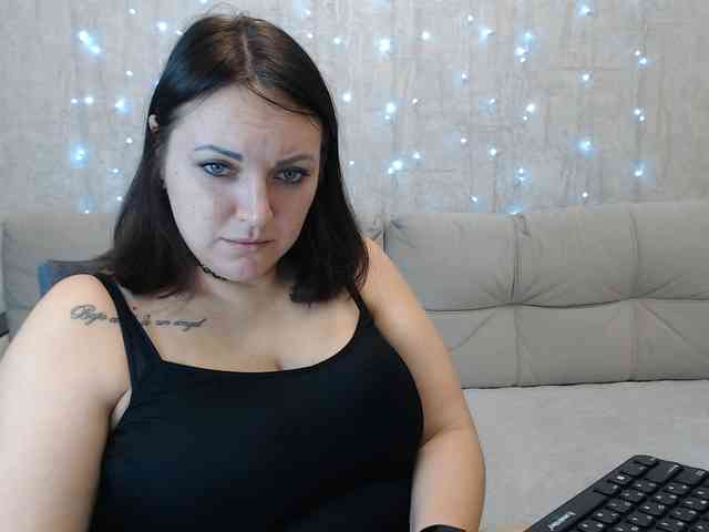 JenniferTheChic webcam