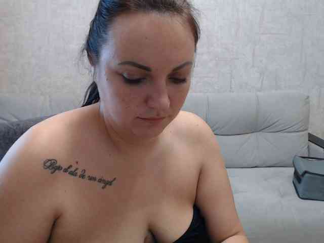 JenniferTheChic webcam