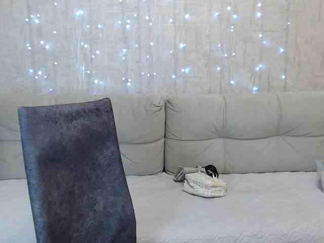 JenniferTheChic webcam