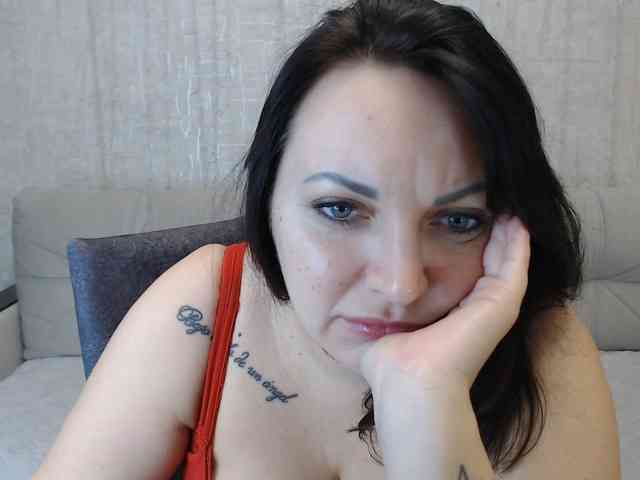 JenniferTheChic webcam