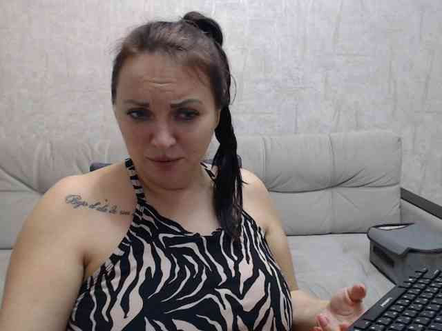 JenniferTheChic webcam