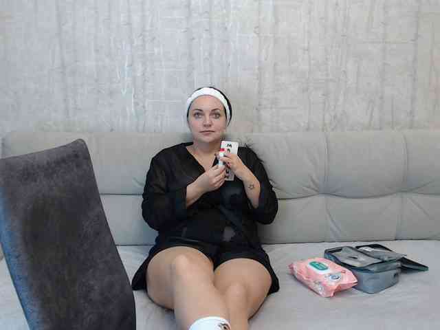 JenniferTheChic webcam