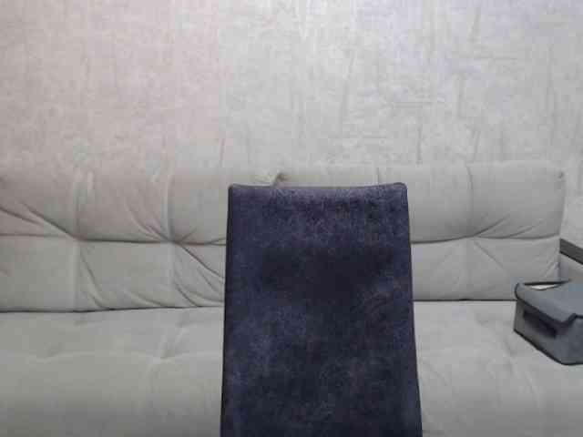 JenniferTheChic webcam