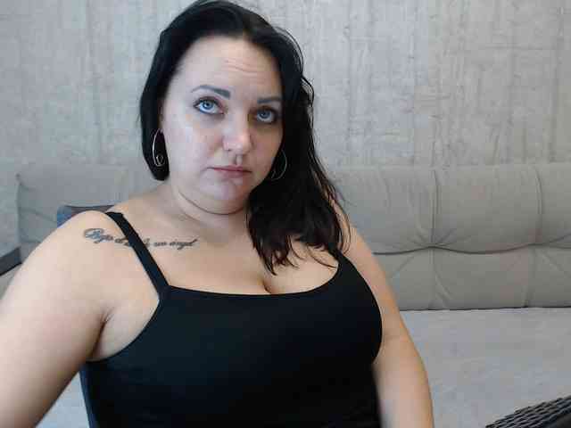 JenniferTheChic webcam