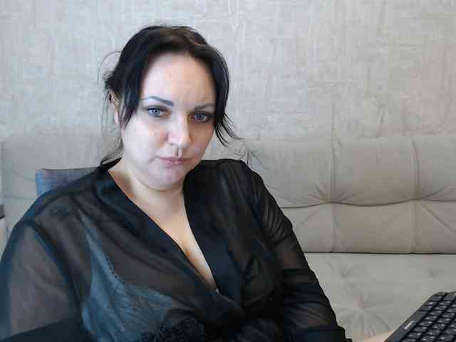 JenniferTheChic webcam