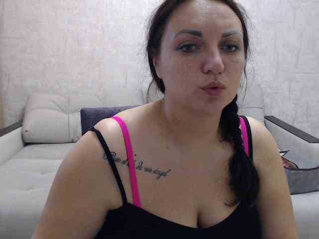 JenniferTheChic webcam
