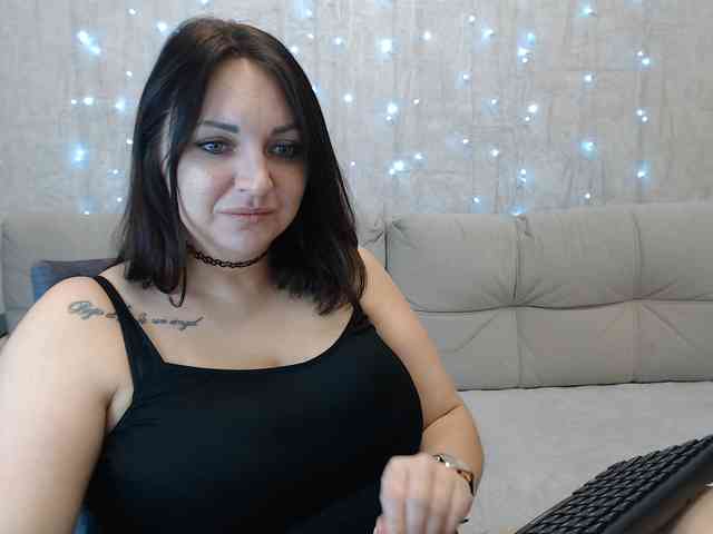 JenniferTheChic webcam