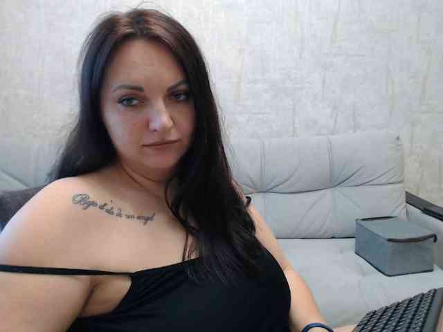 JenniferTheChic webcam