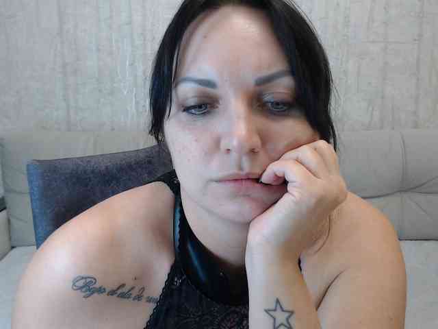 JenniferTheChic webcam