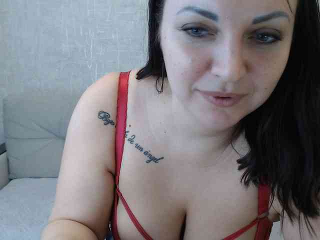 JenniferTheChic webcam