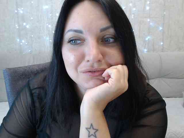 JenniferTheChic webcam