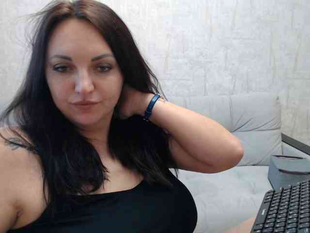 JenniferTheChic webcam
