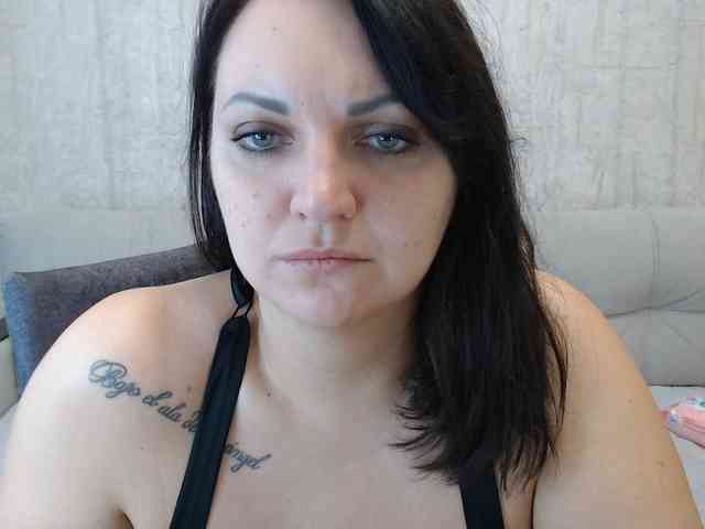 JenniferTheChic webcam