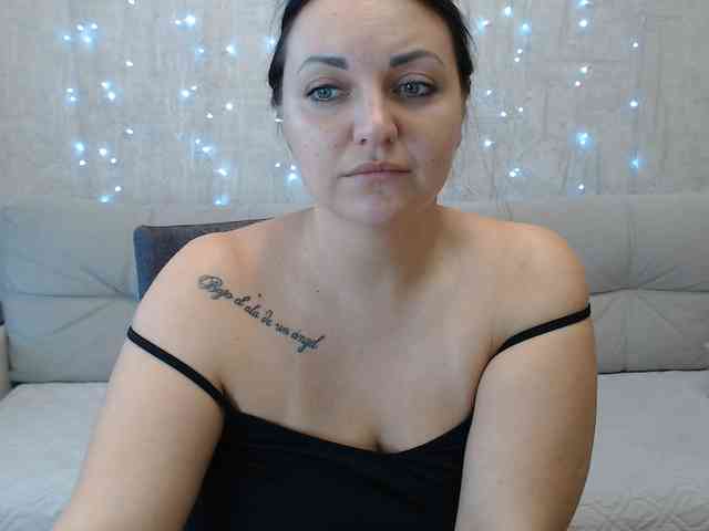 JenniferTheChic webcam