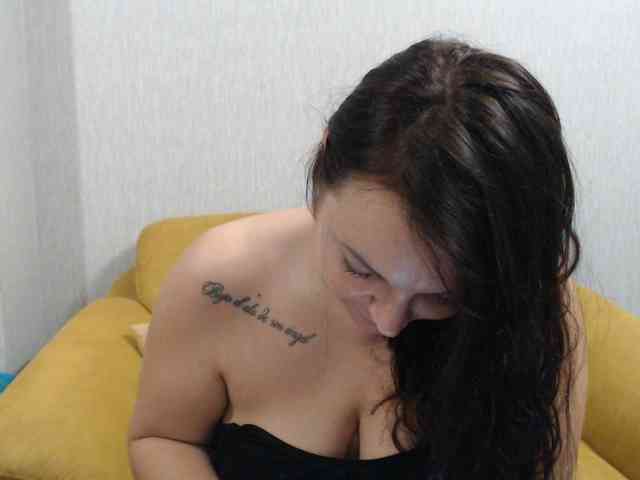 JenniferTheChic webcam