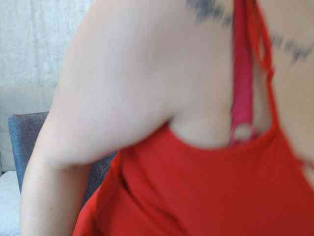 JenniferTheChic webcam