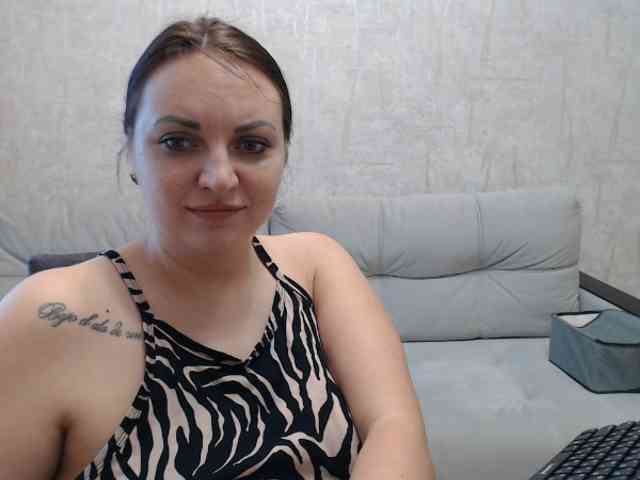 JenniferTheChic webcam