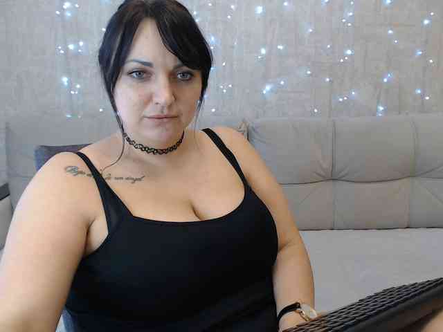 JenniferTheChic webcam