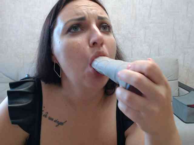 JenniferTheChic webcam