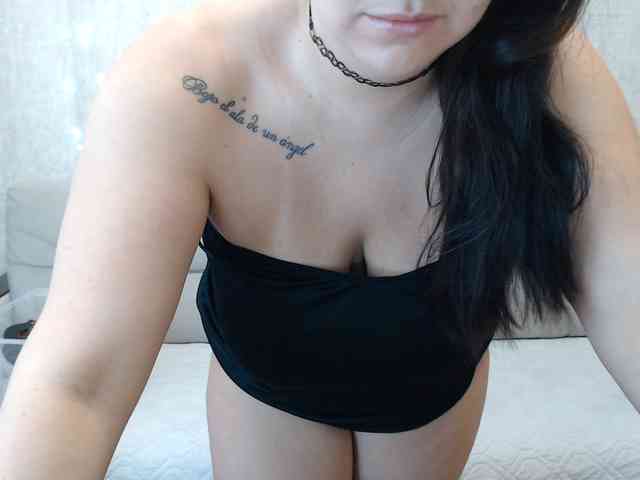 JenniferTheChic webcam