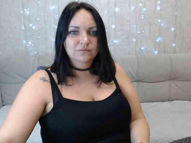 JenniferTheChic webcam