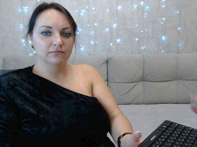 JenniferTheChic webcam