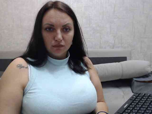 JenniferTheChic webcam