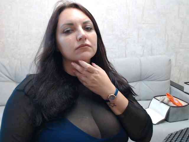 JenniferTheChic webcam