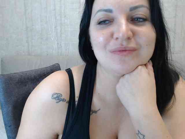 JenniferTheChic webcam