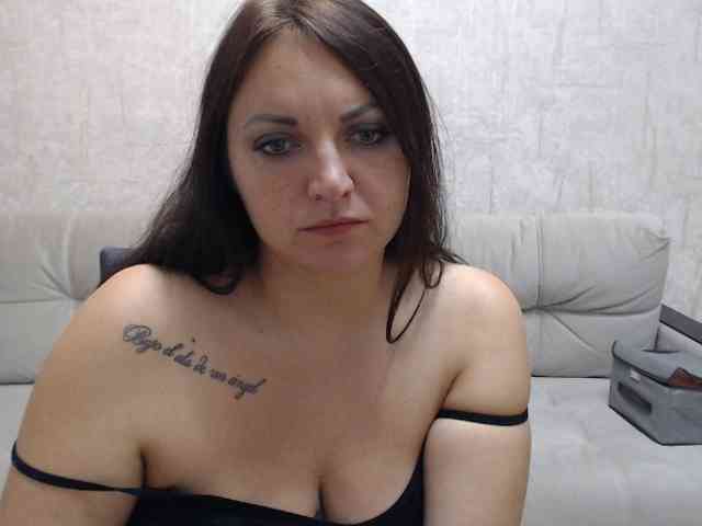 JenniferTheChic webcam