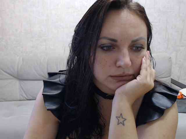 JenniferTheChic webcam