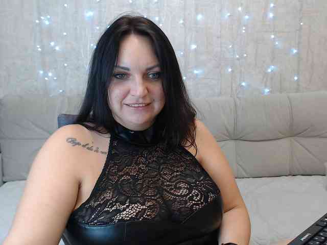 JenniferTheChic webcam