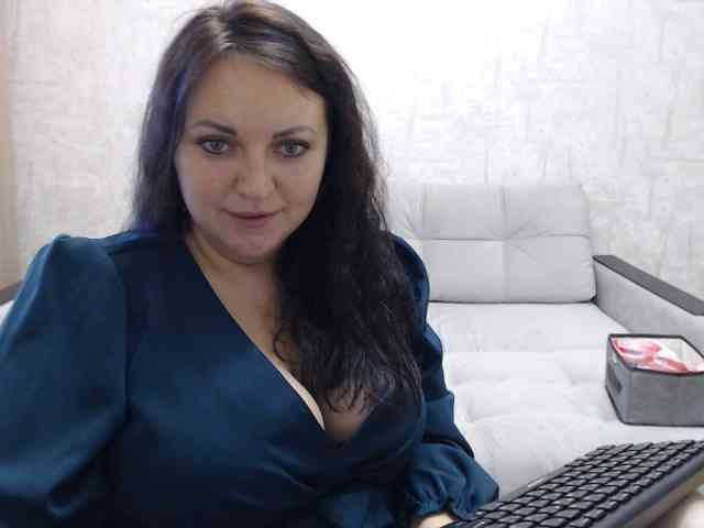JenniferTheChic webcam