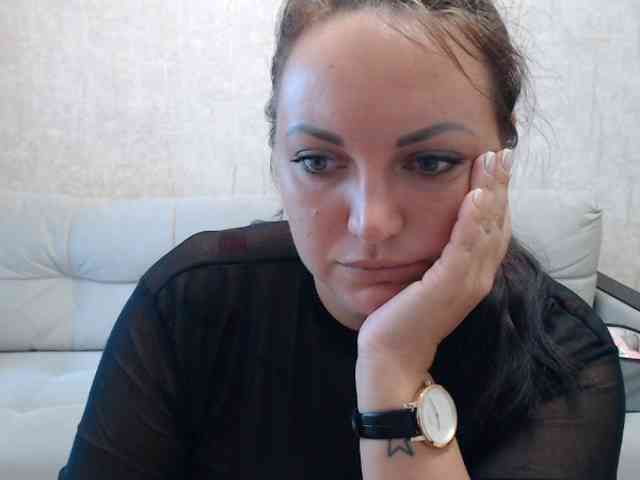 AngelinaCute Live Webcam on BongaCams