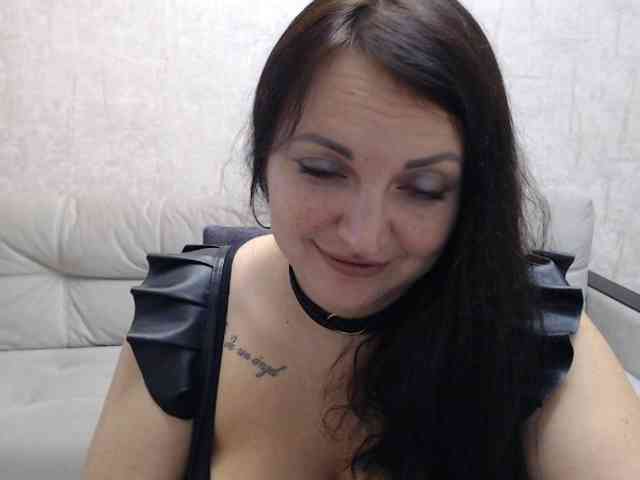 JenniferTheChic webcam