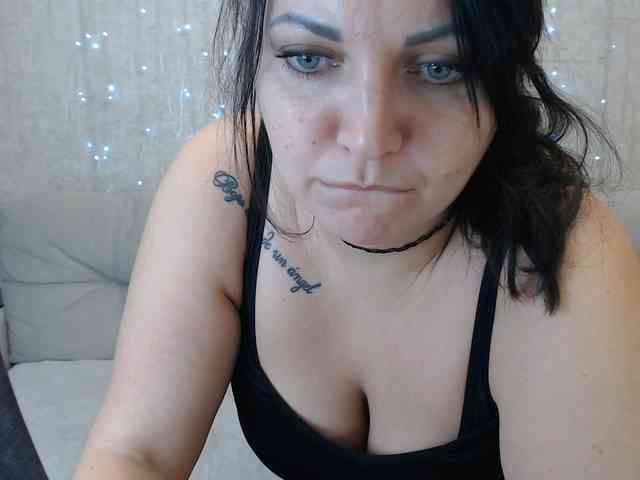 JenniferTheChic webcam