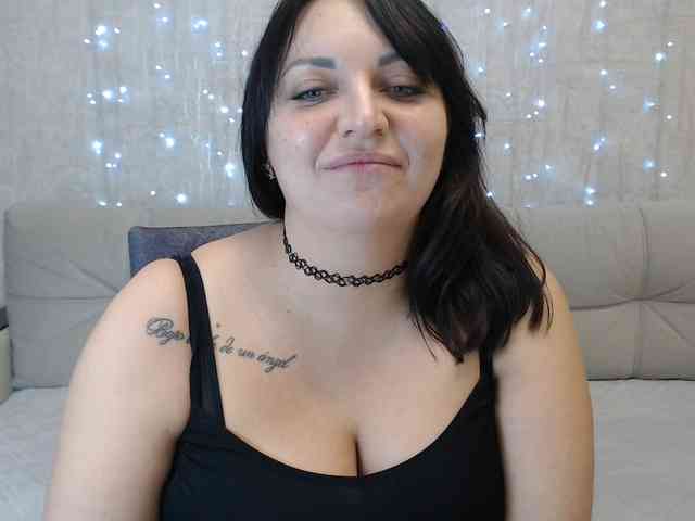 JenniferTheChic webcam