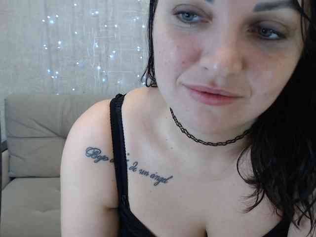 JenniferTheChic webcam