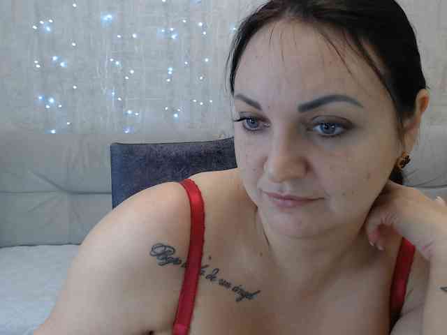JenniferTheChic webcam