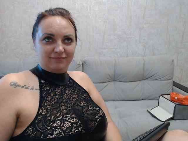 JenniferTheChic webcam