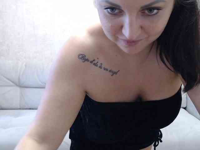 JenniferTheChic webcam