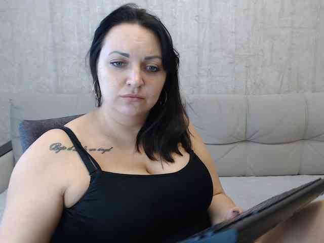 JenniferTheChic webcam