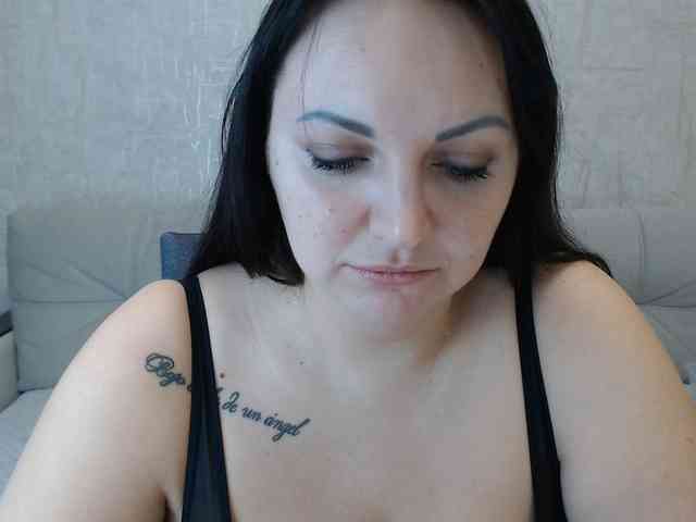 JenniferTheChic webcam