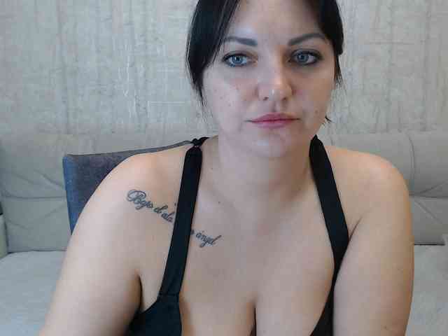 JenniferTheChic webcam