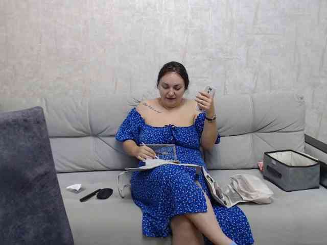 JenniferTheChic webcam