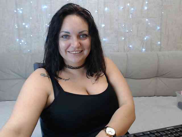 JenniferTheChic webcam
